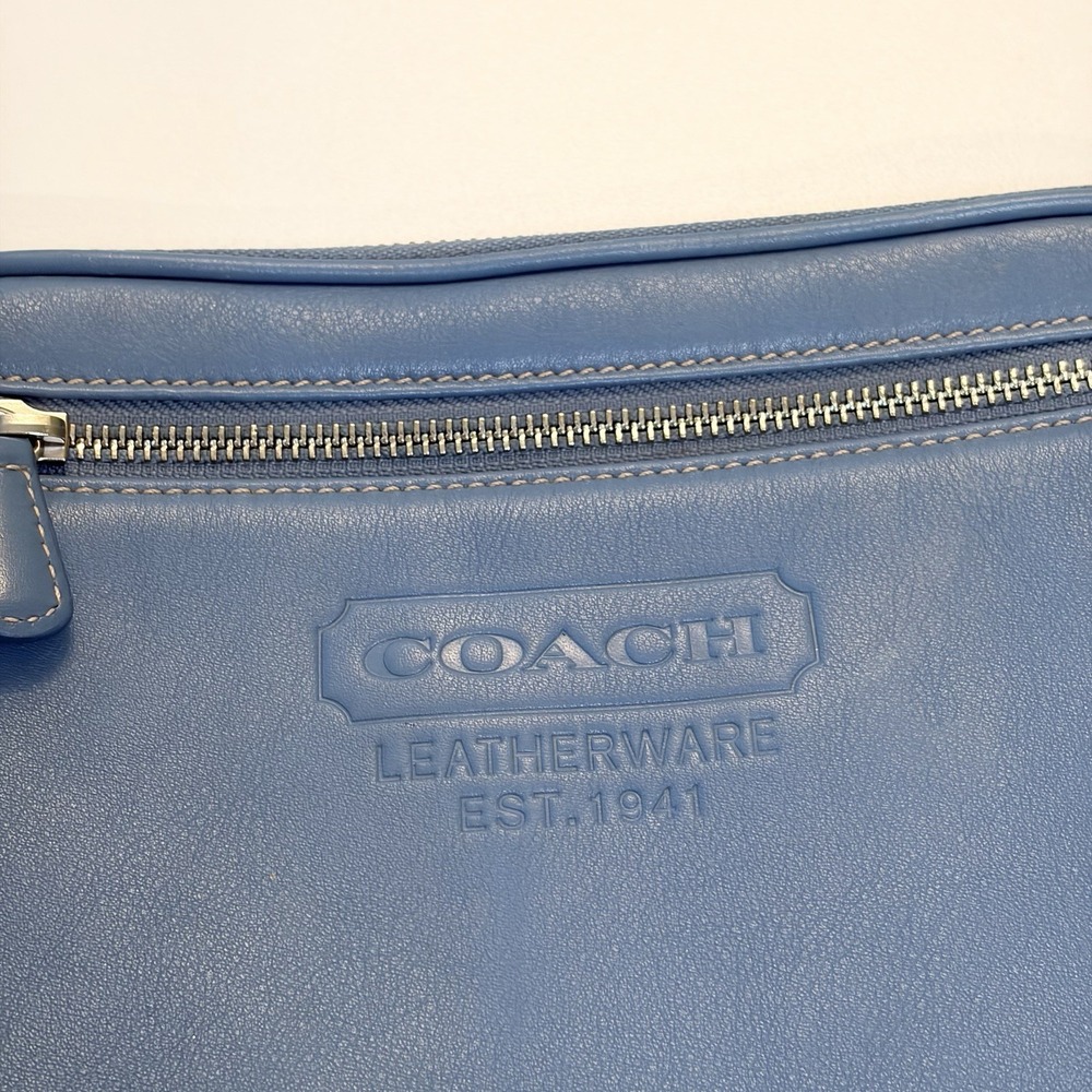 COACH Vintage BLUE LEATHER Bag COSMETIC Case POUCH Utility Bag Lined Zip Travel - Picture 3 of 11